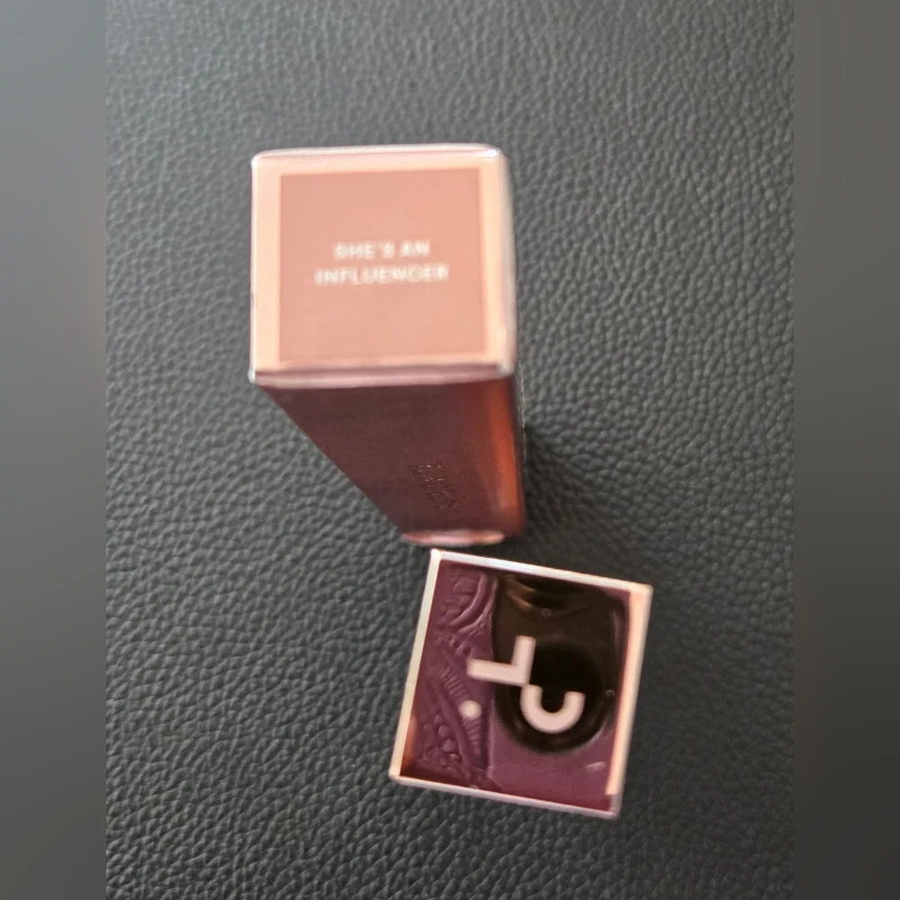 Patrick Ta  Pnkish Pearl Lip Gloss - Shes An Influencer SOLD OUT - Picture 5 of 6
